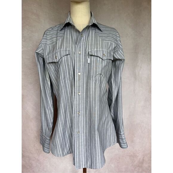 Vintage Levi’s Pearl Snap - Picture 1 of 4